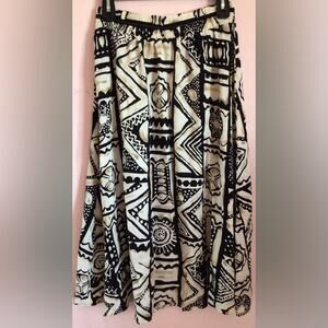 Bohemian Vintage Cabrais cream black rayon Skirt Size Large